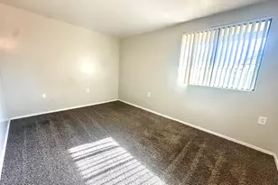 350 N Silverbell Rd, Tucson, AZ 85745 - Photo 12