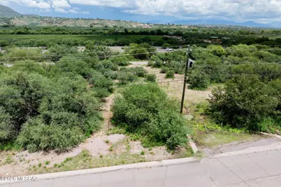 1127 Circulo Mercado #30, Rio Rico, AZ 85648 - Photo 2