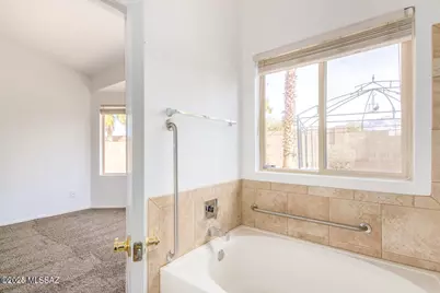 9162 N Treasure Mountain Drive, Tucson, AZ 85742 - Photo 14