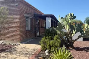 291 S La CaÃ±ada Dr, Green Valley, AZ 85614 - Photo 1