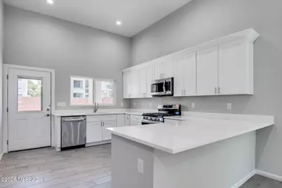 4238 N Lulu Court, Tucson, AZ 85719 - Photo 2