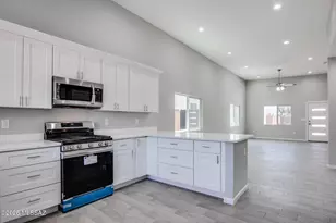 4238 N Lulu Ct, Tucson, AZ 85719 - Photo 4