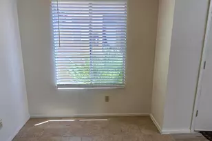 1810 E Blacklidge Dr, Tucson, AZ 85719 - Photo 10