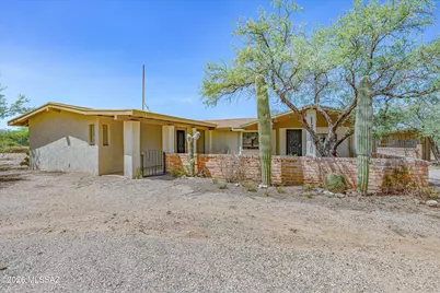 13810 E Candace Lane, Vail, AZ 85641 - Photo 2