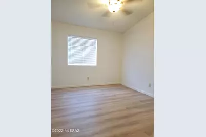 9689 N Donegal Place, Tucson, AZ 85742 - Photo 6