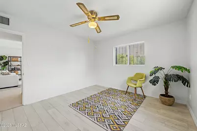 6660 E Koralee Drive, Tucson, AZ 85710 - Photo 18