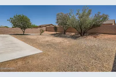 8437 W Green Kingfisher Lane, Tucson, AZ 85757 - Photo 20