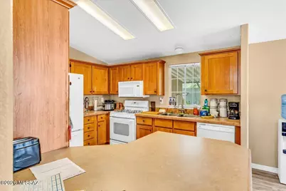 5756 W Flying M Street, Tucson, AZ 85713 - Photo 16