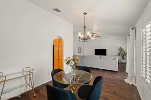 9687 E Banbridge St, Tucson, AZ 85747 - Photo 8
