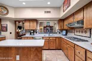 5631 E Sutler Ln, Tucson, AZ 85712 - Photo 18