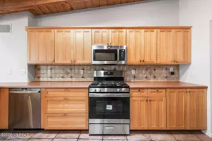 801 W Samalayuca Dr, Tucson, AZ 85704 - Photo 32