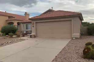 12443 N Mesquite Crest Way, Oro Valley, AZ 85755 - Photo 2