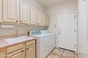835 S Deer Meadow Loop, Tucson, AZ 85745 - Photo 32