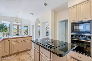 835 S Deer Meadow Loop, Tucson, AZ 85745 - Photo 16