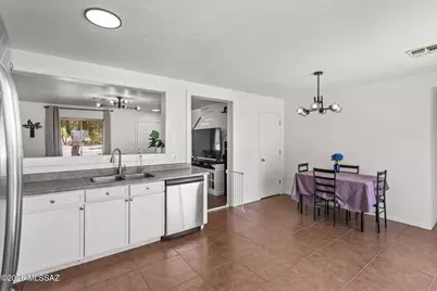 6169 E Stonechat Drive, Tucson, AZ 85756 - Photo 8