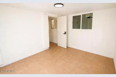 825 W Oahu Lane, Tucson, AZ 85756 - Photo 8