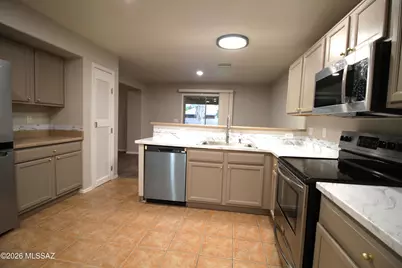 2475 W Waterway Place, Tucson, AZ 85705 - Photo 12