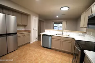 2475 W Waterway Pl, Tucson, AZ 85705 - Photo 12