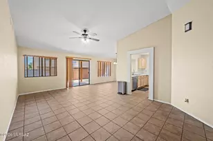 3067 W Country Hill Dr, Tucson, AZ 85742 - Photo 8