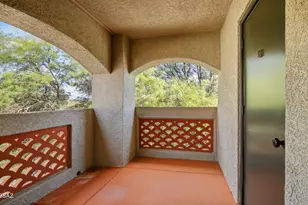 5751 N Kolb Rd, Tucson, AZ 85750 - Photo 20
