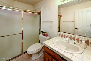 8865 E Honeybear Pl, Tucson, AZ 85749 - Photo 18