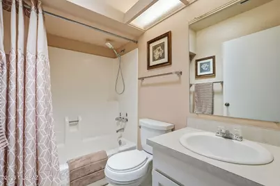 380 N Calle Del Brujo, Green Valley, AZ 85614 - Photo 26