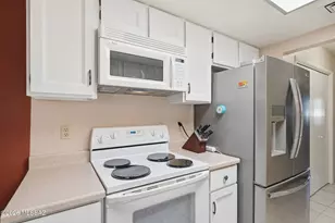 380 N Calle Del Brujo, Green Valley, AZ 85614 - Photo 14