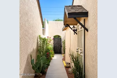 9752 E 1st Street, Tucson, AZ 85748 - Photo 8