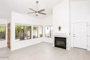 9752 E 1st St, Tucson, AZ 85748 - Photo 2