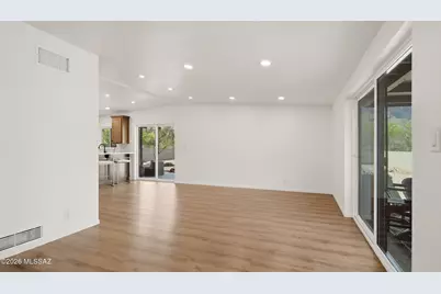 4055 E Alvernon Circle, Tucson, AZ 85718 - Photo 6