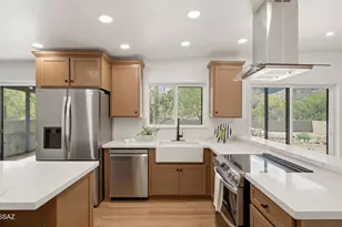 4055 E Alvernon Cir, Tucson, AZ 85718 - Photo 8