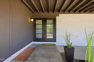4055 E Alvernon Cir, Tucson, AZ 85718 - Photo 2