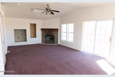 10983 N Coyote Cove Road, Marana, AZ 85653 - Photo 6