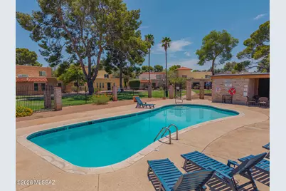 6664 E Calle La Paz #A, Tucson, AZ 85715 - Photo 6