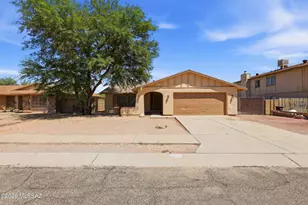 7561 S Via Hermosa, Tucson, AZ 85746 - Photo 1
