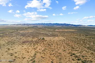 13201 S Falling Star Ln, Pearce, AZ 85625 - Photo 38