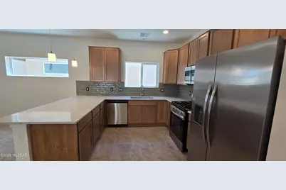702 S Sky Ranch Road, Sierra Vista, AZ 85635 - Photo 10
