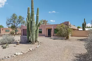 2441 W Wagon Wheels Dr, Tucson, AZ 85745 - Photo 2