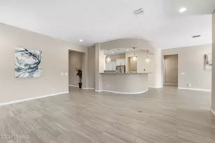 732 E Romsdalen Rd, Oro Valley, AZ 85755 - Photo 12