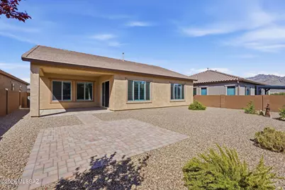 732 E Romsdalen Road, Oro Valley, AZ 85755 - Photo 34