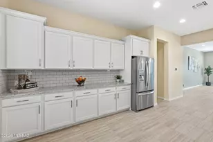 732 E Romsdalen Rd, Oro Valley, AZ 85755 - Photo 14