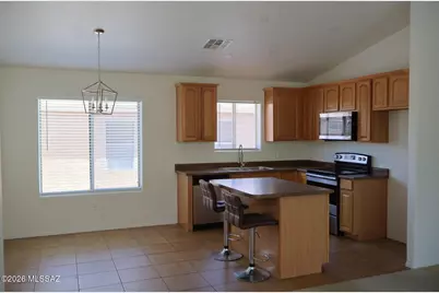 7832 S Hidden Places Loop, Tucson, AZ 85756 - Photo 4