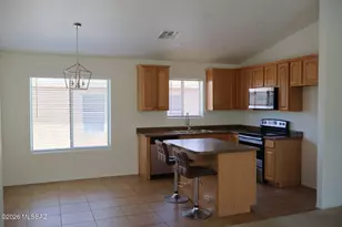 7832 S Hidden Places Loop, Tucson, AZ 85756 - Photo 4