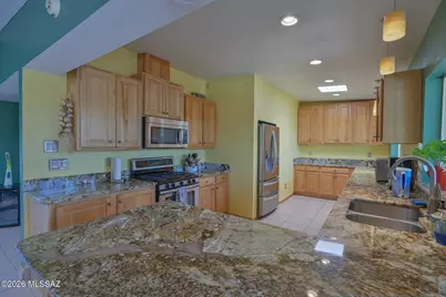 6520 E Calle De Amigos, Tucson, AZ 85750 - Photo 4