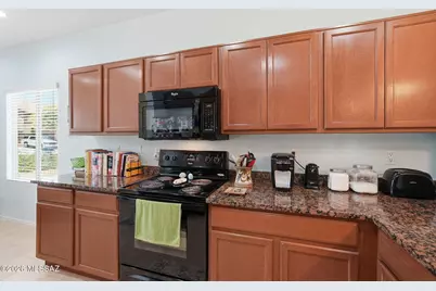 21245 E Freedom Drive, Red Rock, AZ 85145 - Photo 8