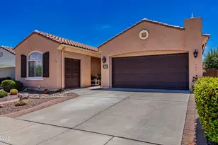 695 W Camino Del Rosal, Sahuarita, AZ 85629 - Photo 2