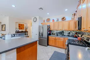 695 W Camino Del Rosal, Sahuarita, AZ 85629 - Photo 6