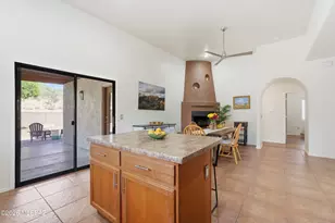 39955 S Horse Run Dr, Tucson, AZ 85739 - Photo 12