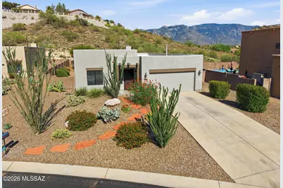 39955 S Horse Run Drive, Tucson, AZ 85739 - Photo 1