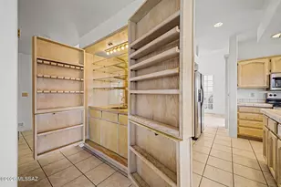 2874 N Marquise Ct, Tucson, AZ 85715 - Photo 18